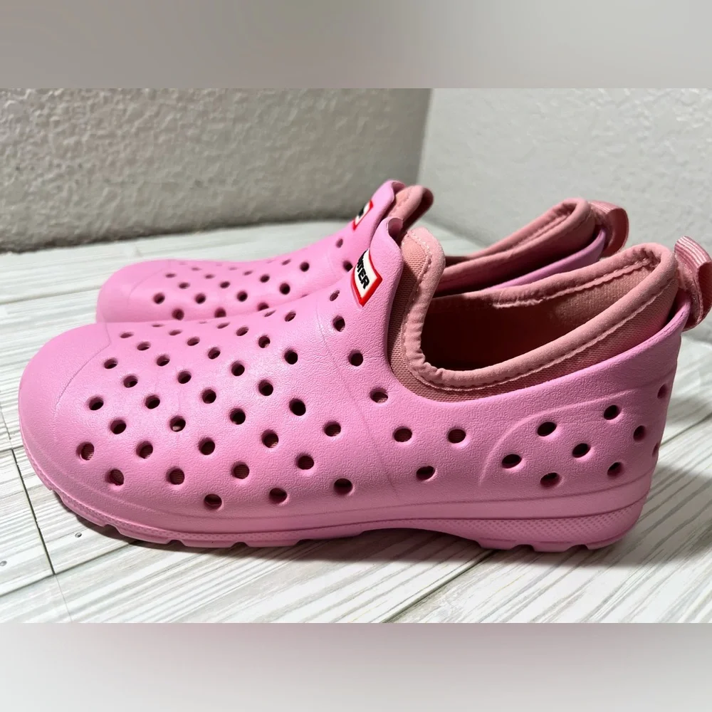 Hunter Girl's Slip On Water Sneaker shoe pink with removable liner sole size‎ 3